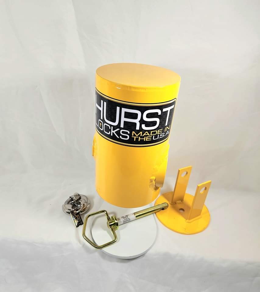 4 Hole adjustable trailer lock